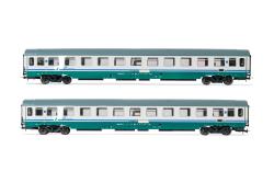 RIVAROSSI HO - art. HR 4282 - FS set 2 carrozze UIC-Z 2 classe rinnovate (progetto 901/300)livrea XMPR Epoca VI , RIVAROSSI HO - art. HR 4282 - FS set 2 carrozze UIC-Z 2 classe rinnovate (progetto 901/300)livrea XMPR Epoca VI - dotate di gancio estraibile a norme NEM e cinematisco per allontanamento timoneria in curva
Modello in offerta speciale a 107,10 Euro (Listino 119 Euro)