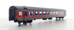 VITRAINS HO - art. 3276 - FS Carrozza MDVE di 2°classe, VITRAINS HO - art. 3276 - FS Carrozza MDVE di 2°classe
Livrea d'origine Logo FS inclinato Epoca IV 
Bellissima e molto dettagliata carrozza completa di illuminazione interna sia analogica che digitale - fine arredo interno e dotata di ganci estraibili a norme NEM e cinematismo per allontanamento timoneria in curva - Modello in Offerta Speciale a 74 Euro (Listino 82,90 Euro)