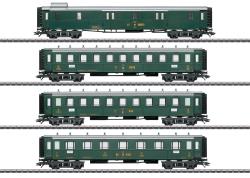 MARKLIN HO - art. 42388 SBB CFF Set 4 carrozze in livrea verde abete Epoca II, MARKLIN HO - art. 42388 SBB CFF Set 4 carrozze in livrea verde abete Epoca II composto da 1 bagagliaio F4. 2 carrozze passeggeri di tipo C4, 3a classe. 1 carrozza passeggeri BC4, 2a e 3a classe. 
Complete di ganci ad innesto norme Nem e cinematismo per allontanamento ganci in curva - A richiesta vengono forniti con assali Trix non in CC
