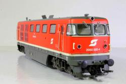 RIVAROSSI HO - art. HR2818 - OBB Locomotore Diesel RH 2050  livrea - epoca IV-V - Deposito Wien Sud