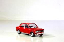 BREKINA HO - Art. 22525 Fiat 128 Colore Rosso, BREKINA HO - Art. 22525 Fiat 128 Colore Rosso - Immancabile sui plastici e diorami italiani in Epoca IV - Modello molto dettagliato 