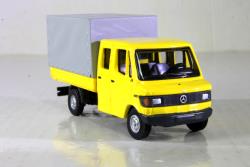 BREKINA HO - Art. 36950 Furgone telonato Mercedes L 307 D Doka, giallo, 1988 