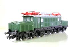 TRIX HO - art. 25992 - OBB Locomotiva elettrica per treni merci pesanti Gruppo 1020.27 (ex BR E 94) Livrea verde abete. Epoca III (Stato operativo intorno al 1955). SOUND
