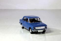 BREKINA HO - art. 22414 Fiat 124 blu 1966, BREKINA HO - art. 22414 Fiat 124 blu 1966 - Immancabile sui plastici e diorami italiani in Epoca IV-V - Modello molto dettagliato