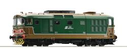 ROCO HO - art. 73003 FS Locomotiva diesel D343.2015 delle Ferrovie dello Stato Italiane Epoca V - Versione SOUND, ROCO HO - art. 73003 FS Locomotiva diesel D343.2015 delle Ferrovie dello Stato Italiane Epoca V - Versione SOUND

Per trasportare merci e treni passeggeri, le ferrovie FS hanno acquistato un totale di 145 di queste locomotive nel 1974-79. Le macchine sono utilizzate in tutta Italia, soprattutto sulle linee secondarie. La locomotiva raggiunge una velocità massima di 130 km/h e ha una potenza di 990 kW. Il peso di servizio è di 62 tonnellate.
Modello molto rifinito completo di robusto motore a 5 poli con volano e trasmissione cardanica  
■ Modello molto dettagliato con vano bagagli
■ Modello con parabrezza anteriore curvato
■ Vecchio logo delle ferrovie FS sul naso della locomotiva. Logo Trenitalia laterale.
■ In modalità digitale con luci di testa o di coda commutabili separatamente
