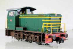 RIVAROSSI HO - art. HR2931 FS D245 in livrea verde con striscie antifortunistiche gialle e senza corrimani laterali Epoca IV , RIVAROSSI HO - art. HR2931 FS D245 in livrea verde con striscie antifortunistiche gialle e senza corrimani laterali Epoca IV 
Locomotore diesel elettrico utilizzato per le manovre sulle stazioni 
Modello molto dettagliato con motore a 5 poli e trasmissione  cascata di ingranaggi, luci bianche con inversione automatica oppure fisse con dip switch
Modello in offerta speciale a 179,91 (Listino 199,90) 