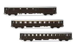 RIVAROSSI H0 art.HR4365 FS Set di 3 carrozze Tipo 1946, composto da 1 bagagliaio Dz 83000, 1 carrozza di 1a classe Az 13010 e 1 carrozza di 2a classe Bz 33010, livrea castano - Epoca III, RIVAROSSI H0 art.HR4365 FS Set di 3 carrozze Tipo 1946, composto da 1 bagagliaio Dz 83000, 1 carrozza di 1a classe Az 13010 e 1 carrozza di 2a classe Bz 33010, livrea castano - Epoca IIIb
Bellissime carrozze ricche di particolari Complete di fine arredo interno; ogni carrozza completa di cinematismo per allontanamento timoneria in curva e ganci ad innesto a norme Nem
Prodotto in offerta speciale a 193,41 (listino 214,90)