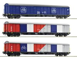IN SUPERSCONTO ROCO HO - art. 77022 OBB Set di vagoni con tre carri a carrelli tipo Gabkqss-x  per trasporto biciclette delle Ferrovie Federali Austriache - Epoca V