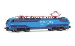 RIVAROSSI HO - art. HR2982S FS Trenitalia locomotiva elettrica E.402B nuova livrea blu "Intercity Notte" Epoca VI - VERSIONE SOUND, RIVAROSSI HO - art. HR2982S FS Trenitalia locomotiva elettrica E.402B nuova livrea blu "Intercity Notte" Epoca VI - VERSIONE SOUND



Modello molto dettagliato con affidabile meccanica con potente motore centrale a 5 poli con trasmissione a doppio albero cardanico su entrambi gli assi dei carrelli di estremità, due ruote con anello di aderenza.
- Impianto elettrico interamente nuovo, con presa 21 poli NEM 660/21MTC con decoder DCC Sound e altoparlante “sugar cube” 11 x 15 mm.
- Luci bianche di testa e rosse di coda con commutazione automatica in base al senso di marcia
- Terzo faro con comando indipendente dai fanali bassi.
Modello in offerta speciale a 215,10 Euro (Listino 239 Euro)