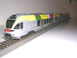 LILIPUT HO art. 133974 - SAD - Elettrotreno FLIRT 155 Val Pusteria - Alto Adige - CON SPEDIZIONE GRATUITA, Bellissimo Elettrotreno della SAD "Società Automobilistica Dolomitica" per il trasporto regionale nella Val Pusteria e Val d'Adige - Composto da 4 unità una motorizzata con luci anteriori e posteriori con inversione - predisposto per luci interne - predisposto per decoder DCC 21 - Spedizione Gratuita  con rimborso sul pacco di 10 euro