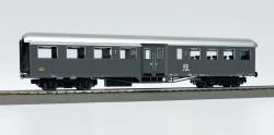 Os.kar HO - art. OS-3361  FS carrozza Corbellini 1/2° CL grigio ardesia marcatura PRE UIC ABz 69.220 ep. IVa - IN CONSEGNA A FEBBRAIO, Os.kar HO - art. OS-3361  FS carrozza Corbellini 1/2° CL grigio ardesia marcatura PRE UIC ABz 69.220 ep. IVa
Modello molto rifinito con arredo interno ganci estraibili a norme NEM, cinematismo per allontanamento timoneria in curva
- modello in offerta speciale a 49 Euro (listino 54,9 Euro) - IN CONSEGNA A FEBBRAIO