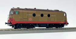 Os.kar HO - art. OS-1016 FS D 341.2002 1° serie con terzo faro BREDA ep. IV - IN CONSEGNA A FEBBRAIO, Os.kar HO - art. OS-1016 FS D 341.2002 1° serie con terzo faro BREDA ep. IV
D 341.2002 1° serie con terzo faro FS livrea castano/isabella ep. IV BREDA. Nuovo telaio in metallo, timone di allontanamento su entrambe le testate con porta gancio a norma NEM. Inversione delle luci bianco/rosse in base al senso di marcia, terzo faro funzionante e cabina illuminata. Presa decoder plux22 e speaker installato e cablato di serie, illuminazioni comandabili separatamente in analogico tramite micro interruttori. Potente motore a 5 poli con demoltiplica su entrambi i carrelli e su tutti gli assi.
Modello in offerta speciale a 206 euro (Listino 229,90) - in consegna a febbraio